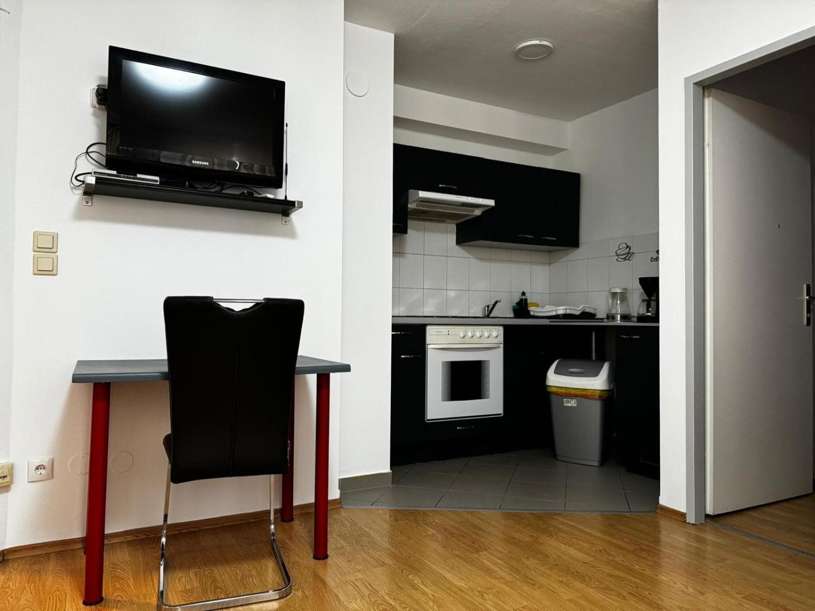 Mca Apartments Vienna Exterior photo
