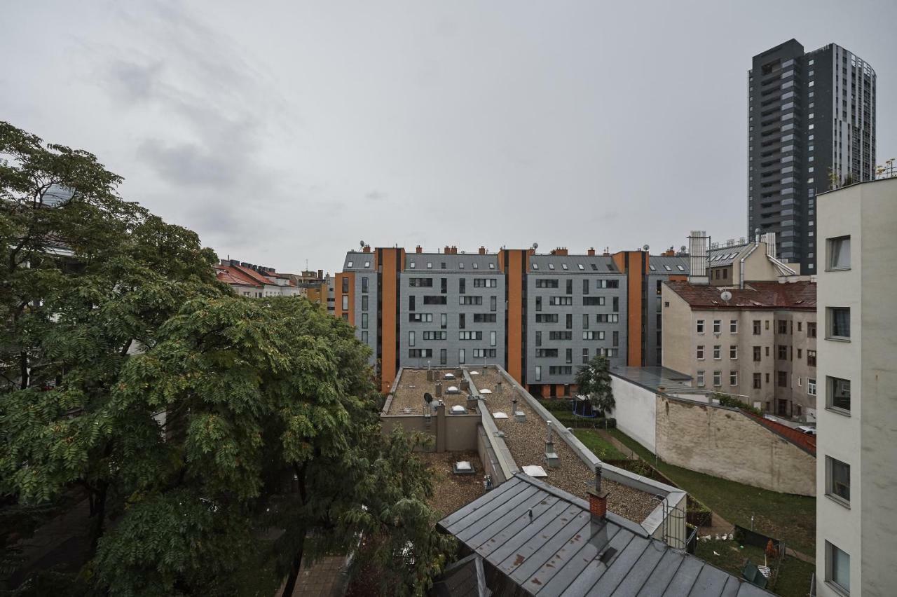 Mca Apartments Vienna Exterior photo